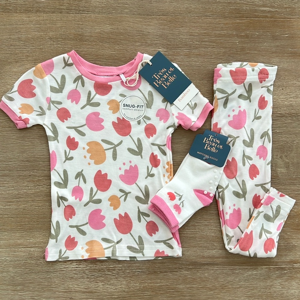 Tres Beau et Belle Toddler Girl Bamboo Short Pajama Set Tulips 18 months 4T